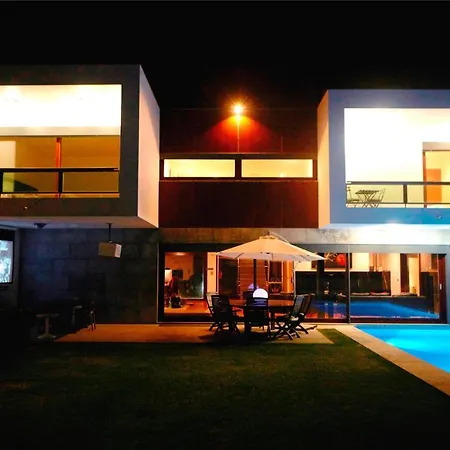I U * Ericeira